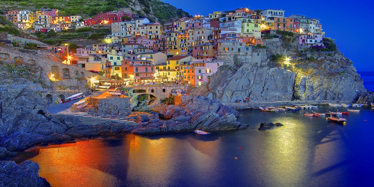 Amalfi Coast In Liguria, Italy Desktop Background