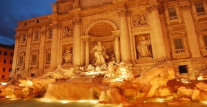 Trevi-Fountain-Rome-Itlay